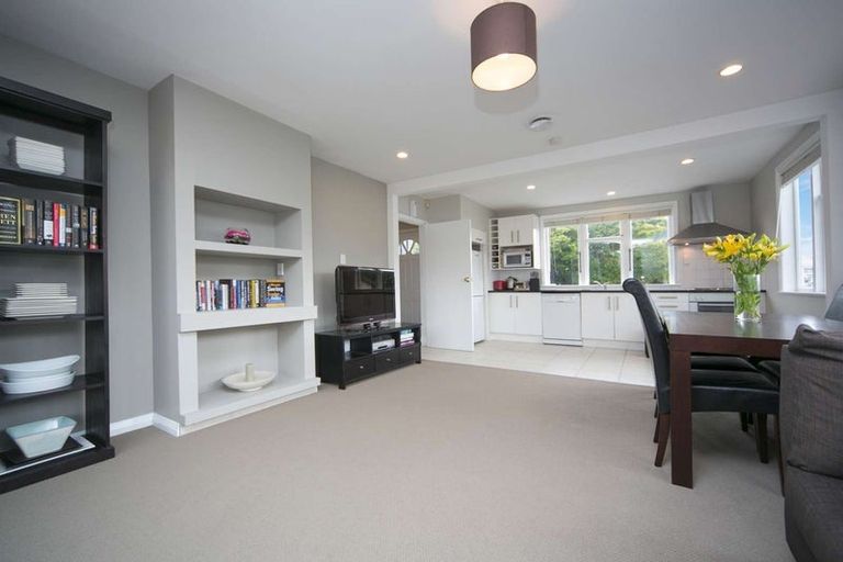Photo of property in 11 Carr Road, Three Kings, Auckland, 1042