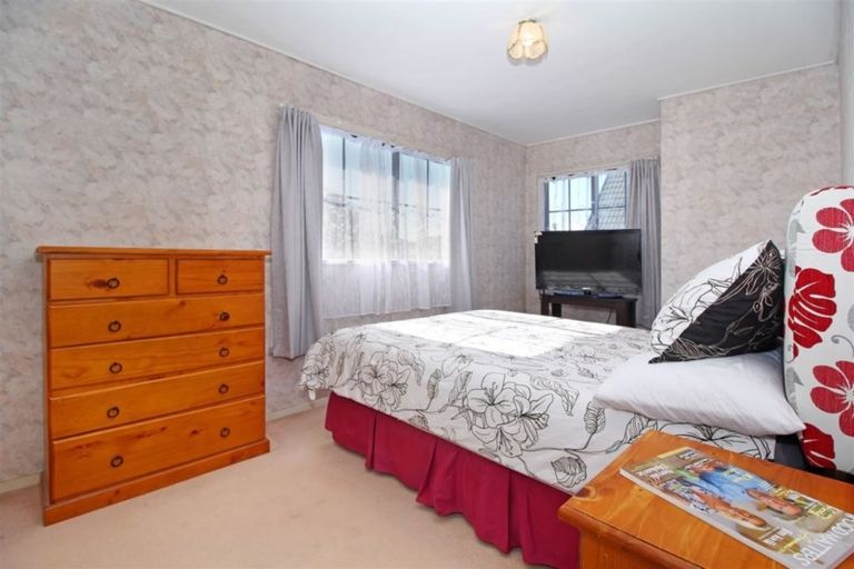 Photo of property in 204 Whitford Road, Shamrock Park, Auckland, 2016