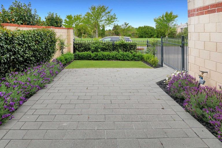 Photo of property in 42 Waterford Avenue, Northwood, Christchurch, 8051