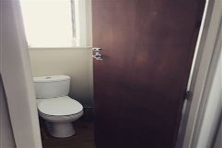 Photo of property in 1/34 Bracken Avenue, Takapuna, Auckland, 0622