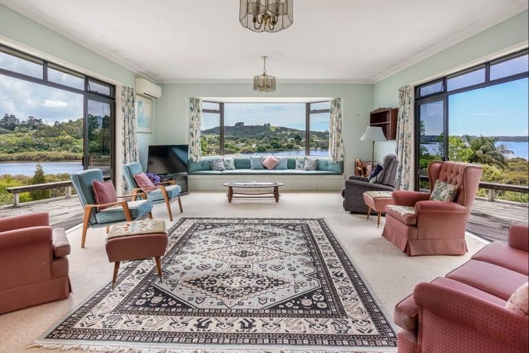 Photo of property in 19 The Lookout, Kerikeri, 0230