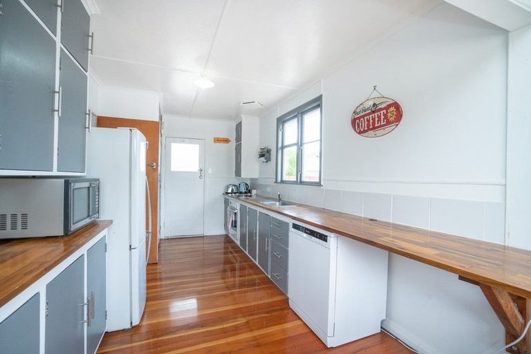 Photo of property in 29 Galway Avenue, Hokowhitu, Palmerston North, 4410