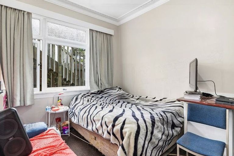 Photo of property in 123 Harbour Terrace, North Dunedin, Dunedin, 9016