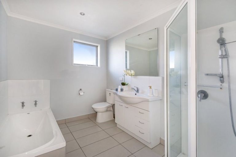 Photo of property in 86a Tilford Street, Woolston, Christchurch, 8062
