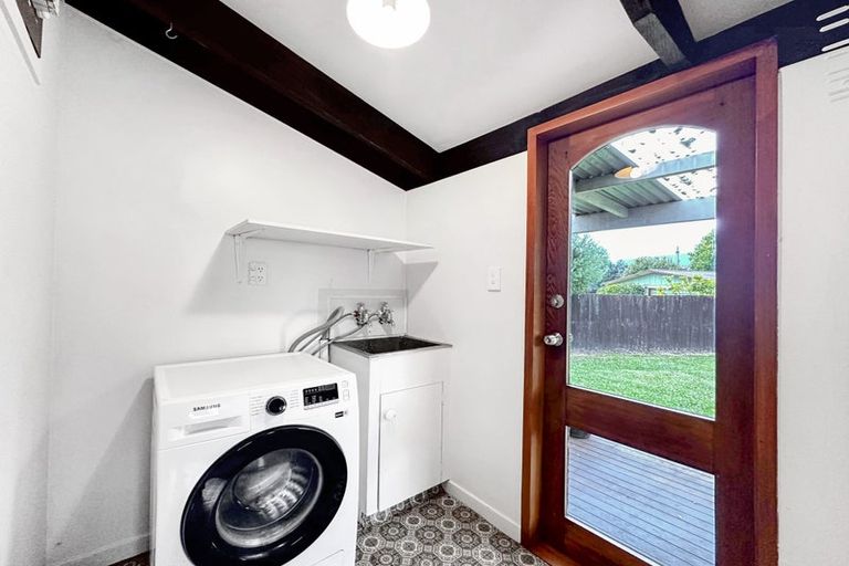 Photo of property in 351 Sawyers Arms Road, Harewood, Christchurch, 8051