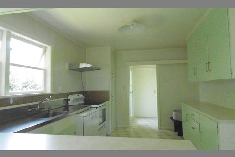 Photo of property in 65 Roseberry Avenue, Birkenhead, Auckland, 0626