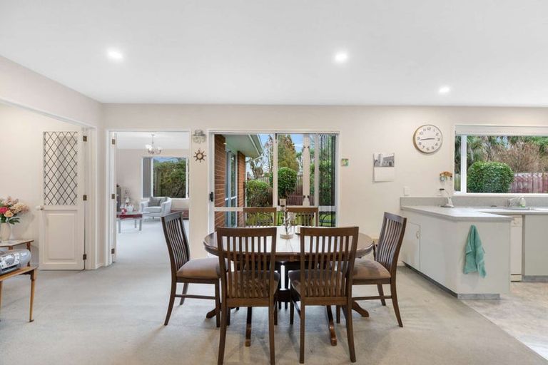 Photo of property in 26 Showgate Avenue, Sockburn, Christchurch, 8042