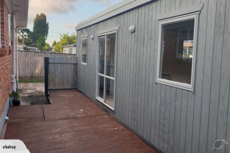 Photo of property in 1/39 Hill Crescent, Papakura, 2110