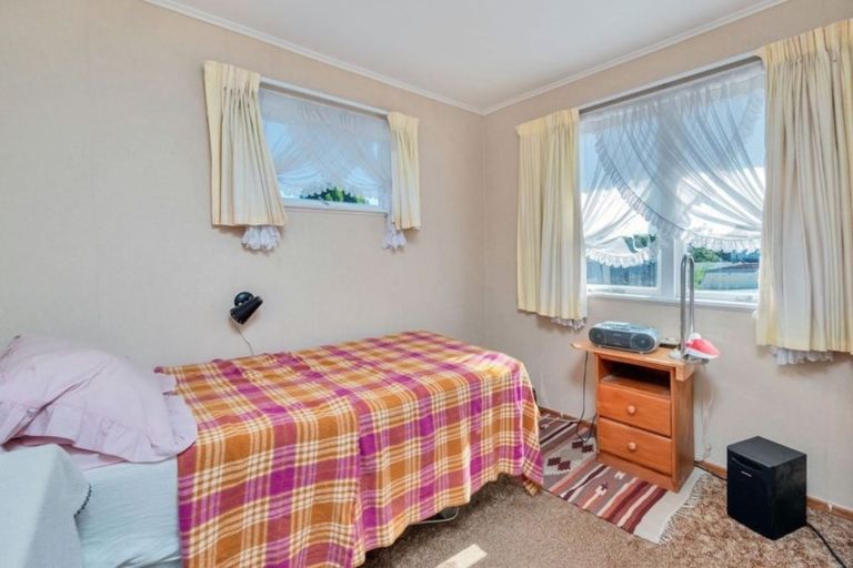 Photo of property in 20 Rembrandt Place, Opaheke, Papakura, 2113
