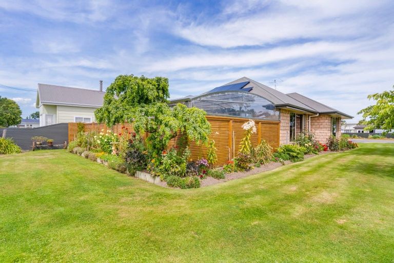 Photo of property in 109 Park Street, Winton, 9720