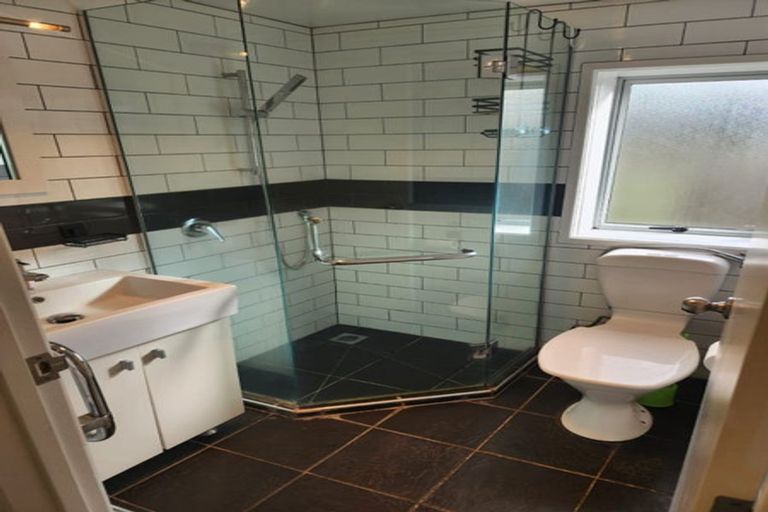 Photo of property in 21 Waipa Street, Birkenhead, Auckland, 0626