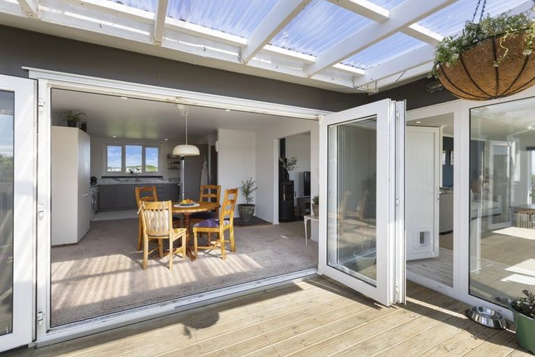 Photo of property in 57c Anglers Avenue, Warea, New Plymouth, 4381