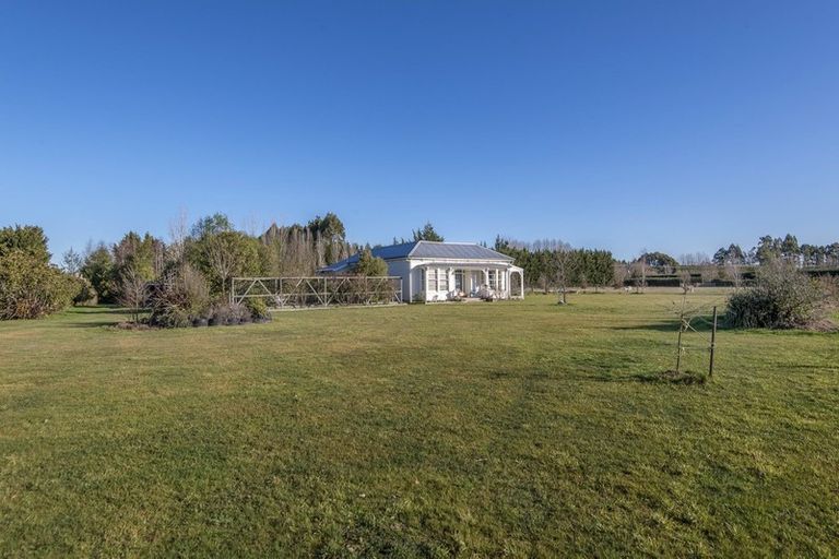 Photo of property in 1386 North Eyre Road, West Eyreton, Rangiora, 7475
