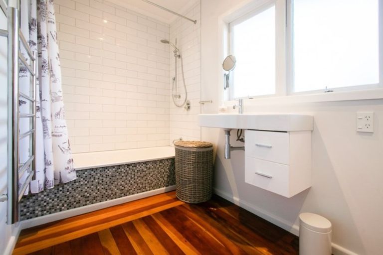 Photo of property in 6 Todd Street, Napier South, Napier, 4110