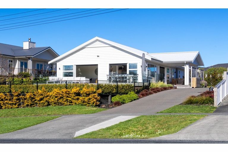 Photo of property in 4 York Terrace, Riverhead, 0820