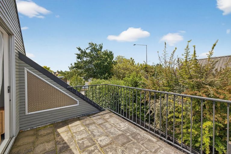 Photo of property in 2/503 Ilam Road, Bryndwr, Christchurch, 8053