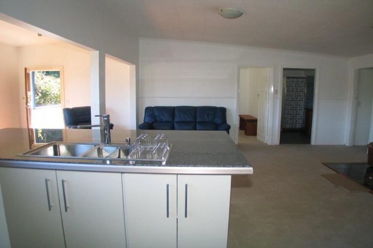 Photo of property in 13 Arthur Crescent, Waikawa, Picton, 7220