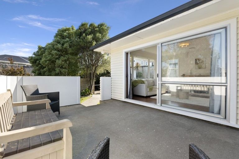 Photo of property in 5 Pembroke Street, Westown, New Plymouth, 4310