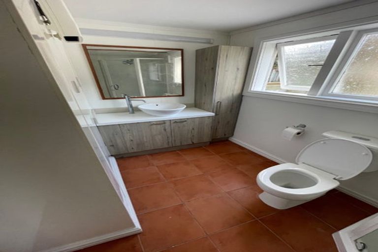 Photo of property in 52 Happy Valley Road, Owhiro Bay, Wellington, 6023