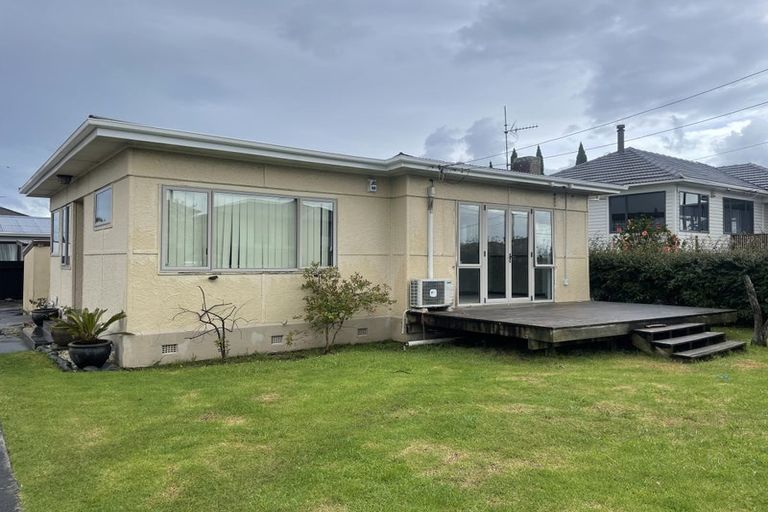 Photo of property in 1/35 Fitzroy Street, Papatoetoe, Auckland, 2104