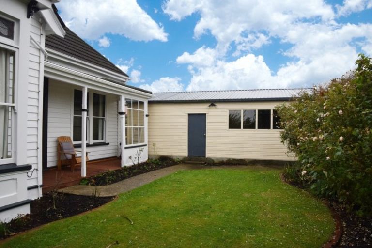 Photo of property in 32 Macmaster Street, Richmond, Invercargill, 9810