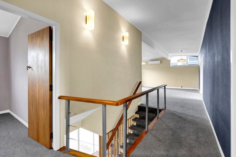 Photo of property in 3 Fernleigh Street, Ferndale, New Plymouth, 4310
