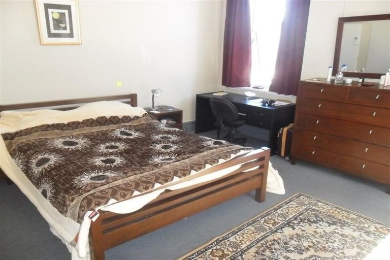 Photo of property in 39 Royal Terrace, Dunedin Central, Dunedin, 9016