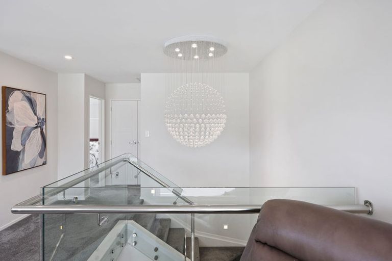 Photo of property in 19 Horsefields Drive, Flat Bush, Auckland, 2019