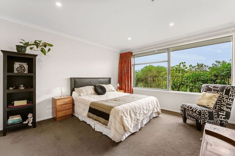 Photo of property in 44 Butterworth Crescent, Papamoa Beach, Papamoa, 3118