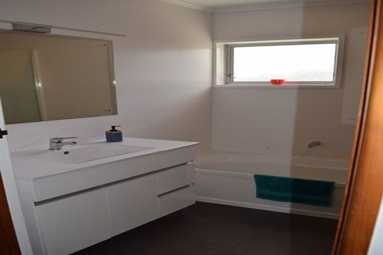 Photo of property in 6 Kotare Crescent, Maunu, Whangarei, 0110