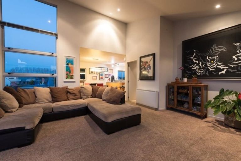 Photo of property in 17b Tui Street, Mount Maunganui, 3116