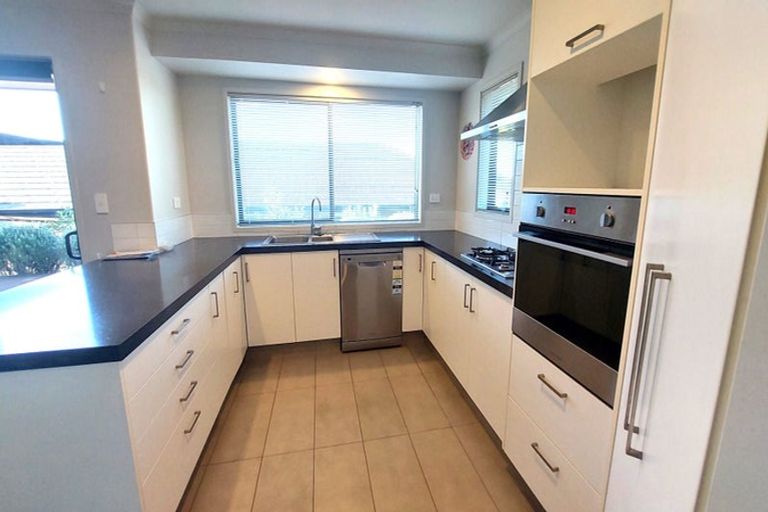 Photo of property in 8 Kinmount Drive, Pyes Pa, Tauranga, 3112