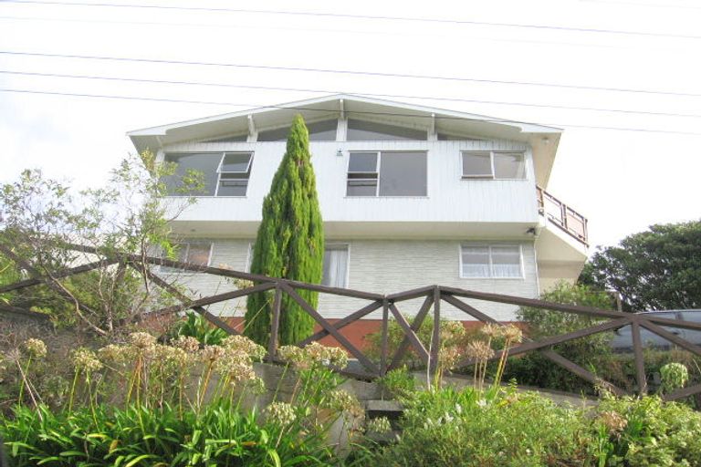 Photo of property in 20 Wilfred Street, Tawa, Wellington, 5028