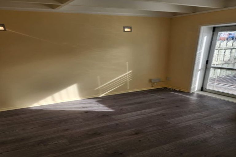 Photo of property in 21 Waipa Street, Birkenhead, Auckland, 0626