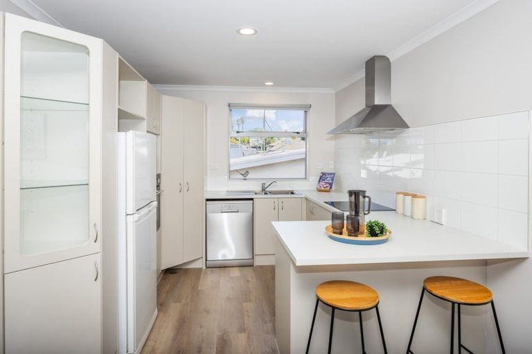 Photo of property in 2/9 Beatty Street, Melville, Hamilton, 3206