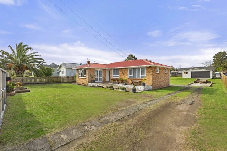 Photo of property in 136 Hakanoa Street, Huntly, 3700