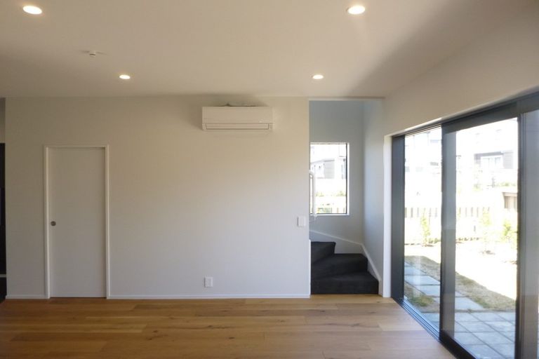 Photo of property in 21b Chippendale Crescent, Birkdale, Auckland, 0626