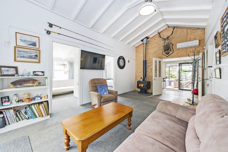 Photo of property in 17 Spackman Avenue, Springston, Christchurch, 7674