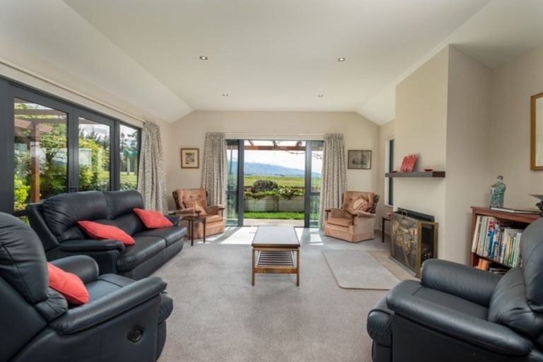 Photo of property in 51 Hall Road, Bannockburn, Cromwell, 9384