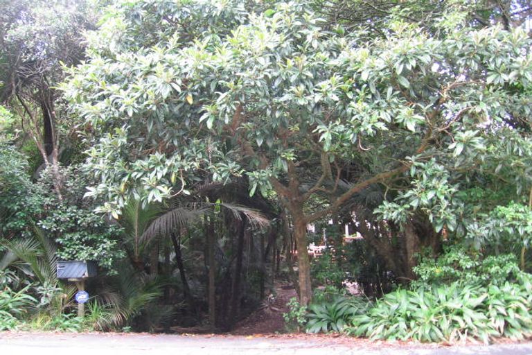Photo of property in 47 Wood Bay Road, Titirangi, Auckland, 0604