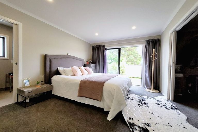 Photo of property in 9 Henrietta Maxwell Grove, Wainuiomata, Lower Hutt, 5014