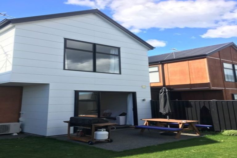 Photo of property in 12 Packard Crescent, Halswell, Christchurch, 8025