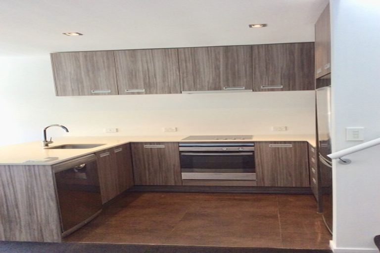 Photo of property in 2/30 Armagh Street, Christchurch Central, Christchurch, 8013