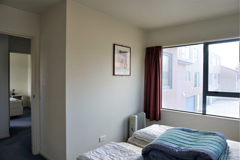 Photo of property in 6/276 Armagh Street, Christchurch Central, Christchurch, 8011