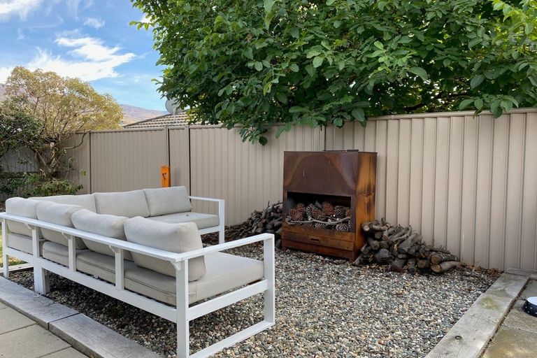 Photo of property in 4 Farrier Court, Cromwell, 9310