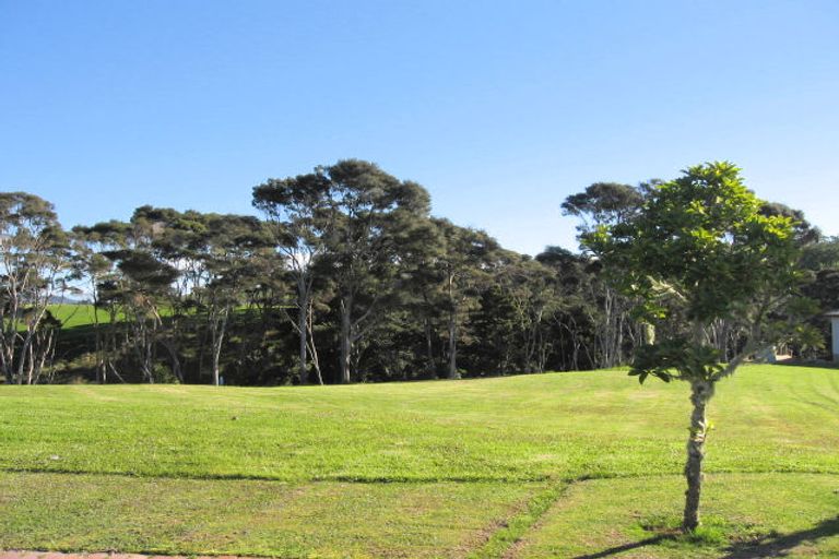 Photo of property in 4 Spinnaker Point, Haruru, 0204