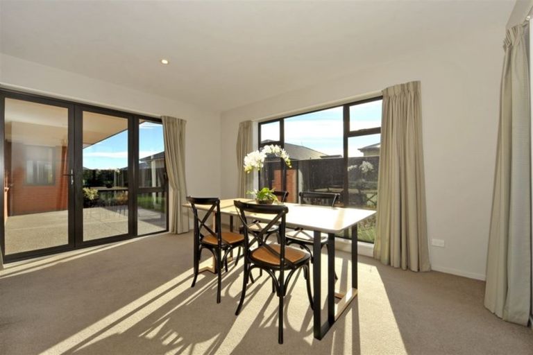Photo of property in 5 Wisteria Lane, Rangiora, 7400
