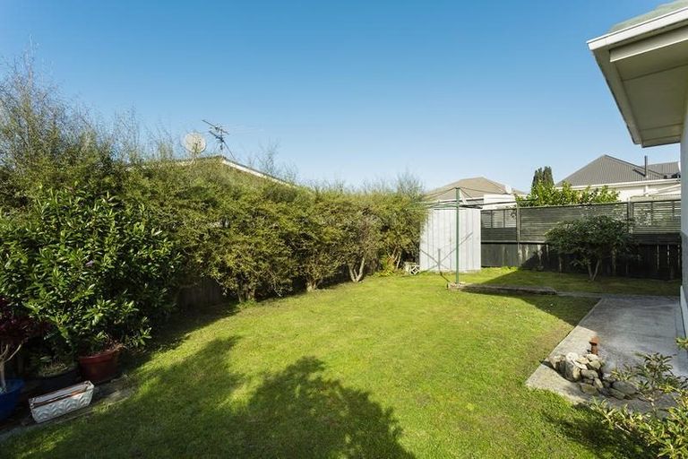 Photo of property in 127 Bay View Road, South Dunedin, Dunedin, 9012