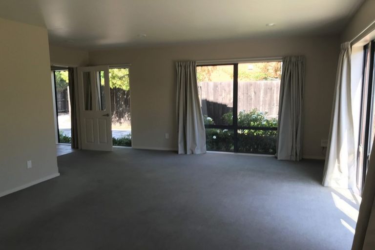Photo of property in 132a Ilam Road, Ilam, Christchurch, 8041