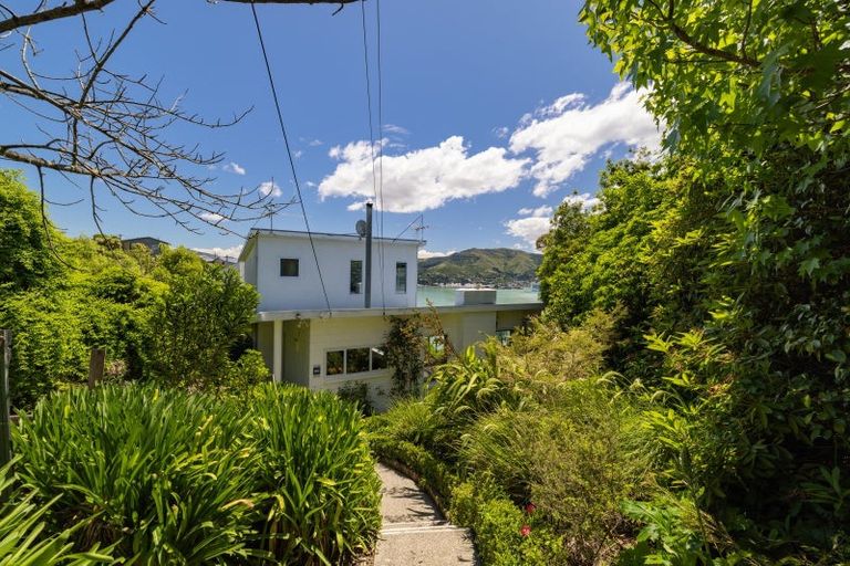 Photo of property in 23 Te Ara Crescent, Diamond Harbour, Lyttelton, 8971